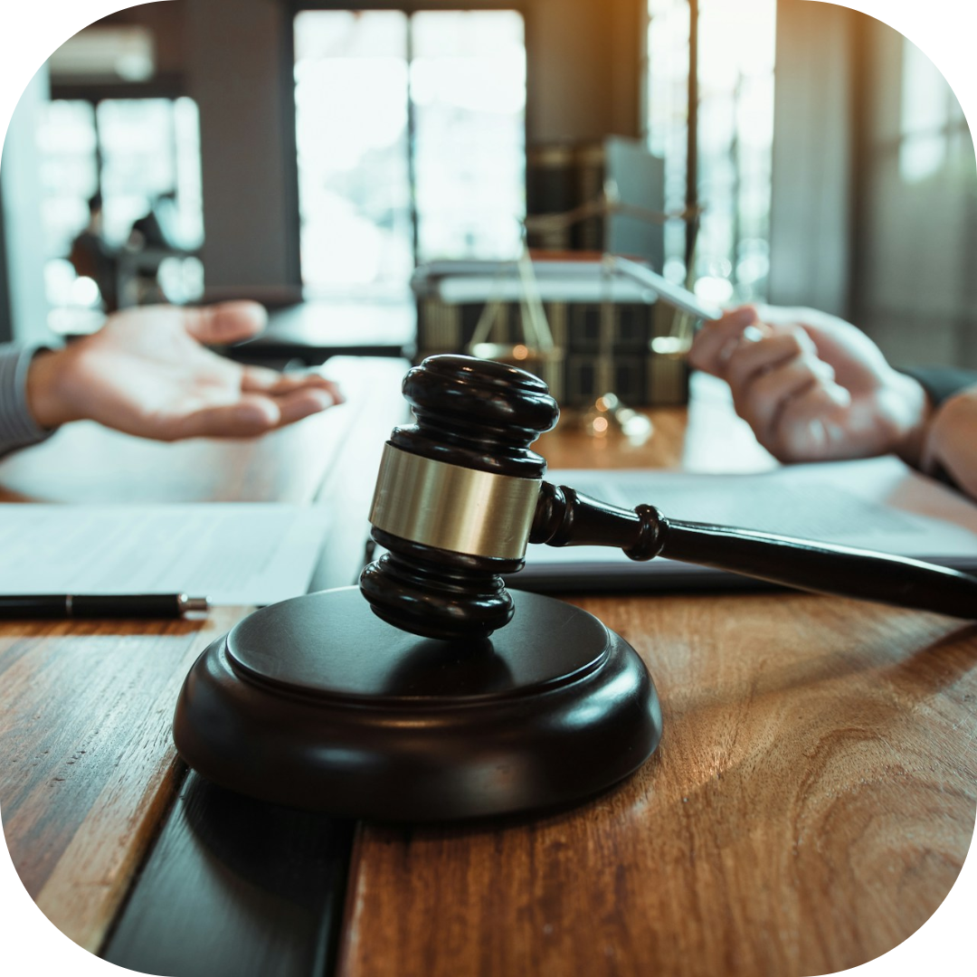 lawyer and client in meeting